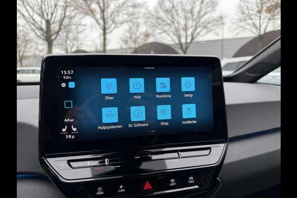 Volkswagen ID.3 PRO PERFORMANCE 58 kWh 204 PK | Warmtepomp | Stoel- & Stuurverwarming | Trekhaak | Adaptieve Cruise Control | Lane Assist
