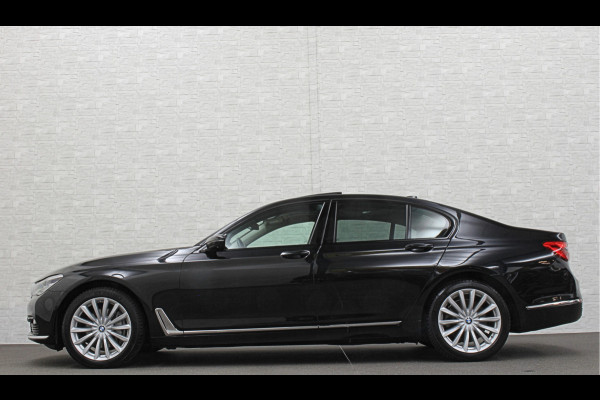 BMW 7 Serie 730d xDrive | Schuifdak | Massage | 360 Camera | Soft-Close | ACC | Laser-LED | Indiv. Leder | Luchtvering | Achterasbesturing | Comfortstoelen | Stoelventilatie | Head-Up | 4-Zone Clima | Keyless-Entry | Driving Assist Pro. | Sfeerverlichting |
