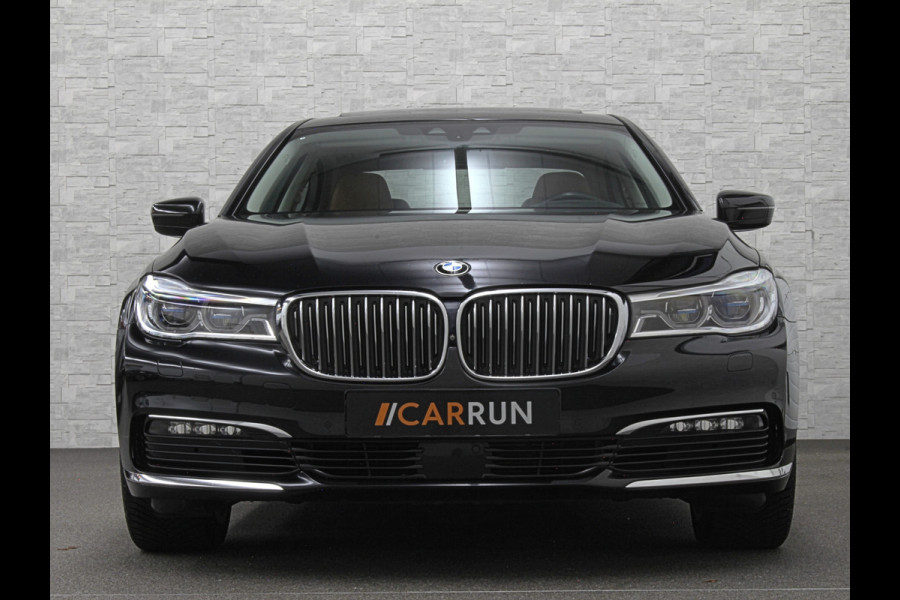 BMW 7 Serie 730d xDrive | Schuifdak | Massage | 360 Camera | Soft-Close | ACC | Laser-LED | Indiv. Leder | Luchtvering | Achterasbesturing | Comfortstoelen | Stoelventilatie | Head-Up | 4-Zone Clima | Keyless-Entry | Driving Assist Pro. | Sfeerverlichting |