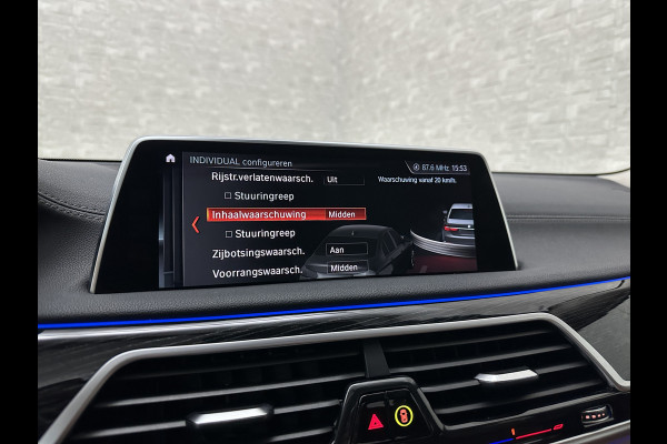 BMW 7 Serie 730d xDrive | Schuifdak | Massage | 360 Camera | Soft-Close | ACC | Laser-LED | Indiv. Leder | Luchtvering | Achterasbesturing | Comfortstoelen | Stoelventilatie | Head-Up | 4-Zone Clima | Keyless-Entry | Driving Assist Pro. | Sfeerverlichting |