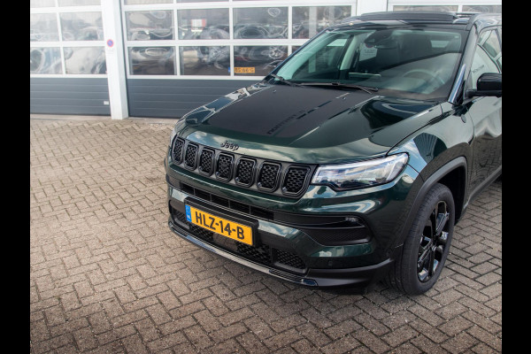 Jeep Compass 4xe 240 Plug-in Hybrid Electric North Star | Safety Pack | Premium Pack | Schuif/Kanteldak | Premium Audio | Winter Pack