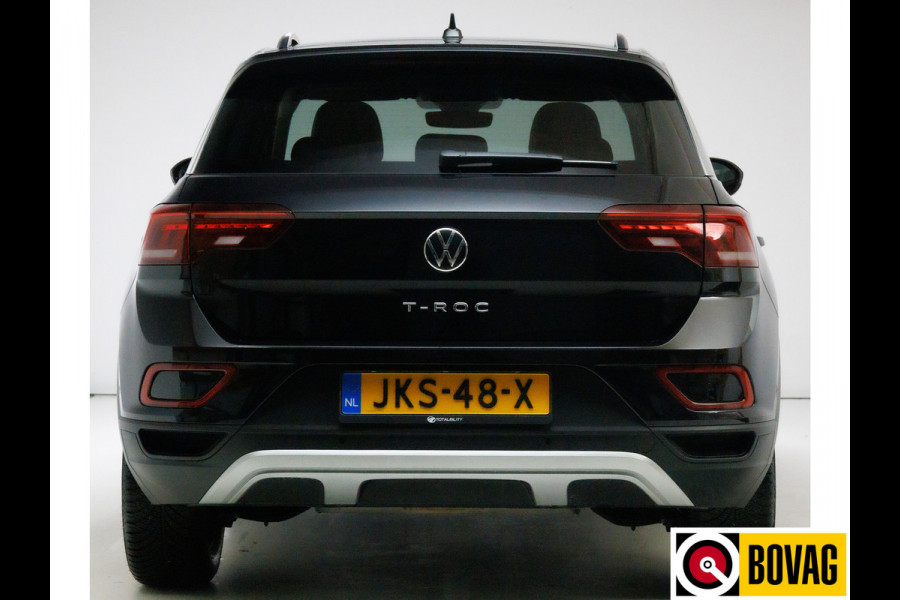Volkswagen T-Roc 1.0 TSI Goal Edition | Stoelverw. | Apple Carplay / Android auto | PDC V+A | Adaptive cruise Travel Assist. Automatisch inparkeren, Climate control, all season banden, extra getint glas achter