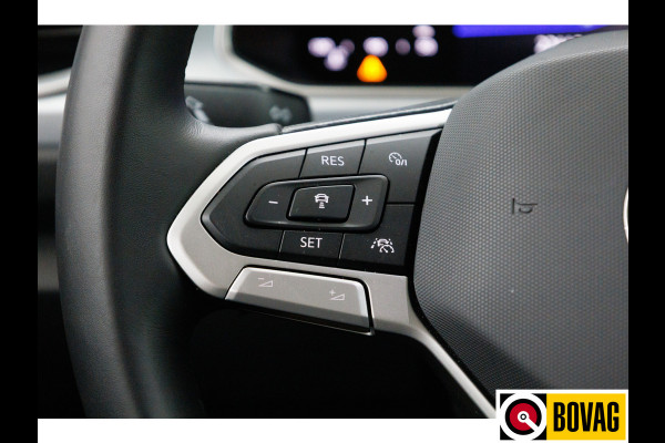 Volkswagen T-Roc 1.0 TSI Goal Edition | Stoelverw. | Apple Carplay / Android auto | PDC V+A | Adaptive cruise Travel Assist. Automatisch inparkeren, Climate control, all season banden, extra getint glas achter