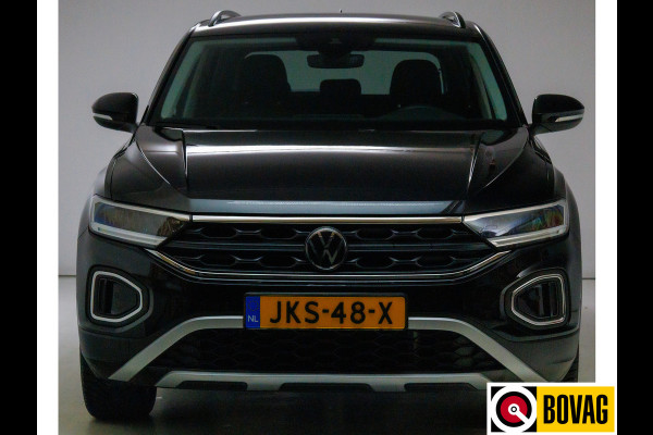 Volkswagen T-Roc 1.0 TSI Goal Edition | Stoelverw. | Apple Carplay / Android auto | PDC V+A | Adaptive cruise Travel Assist. Automatisch inparkeren, Climate control, all season banden, extra getint glas achter