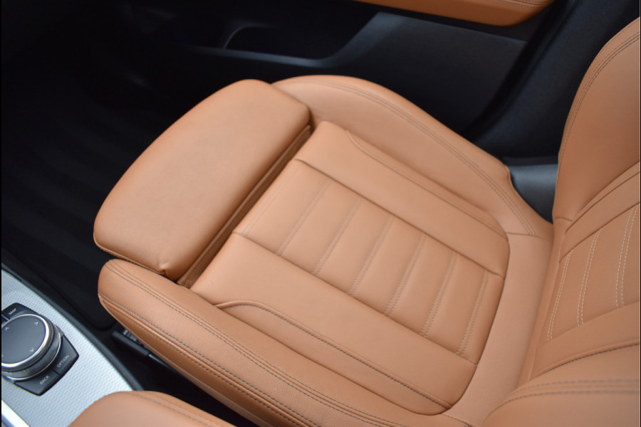 BMW X3 xDrive20i M-Pakket 184 Pk Pano Bruin Leder Trekhaak Full Led Camera 21 Inch