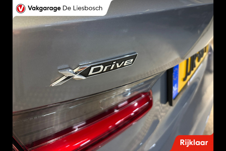 BMW 3 Serie Touring 330e xDrive M-pakket facelift / Panorama-dak / head-up / 360 camera / Harman-Kardon