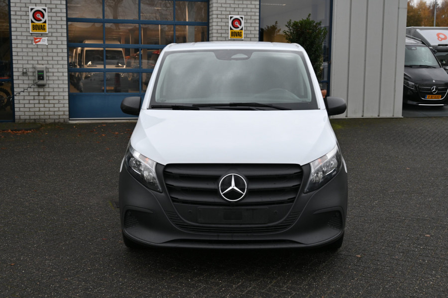 Mercedes-Benz Vito 116 CDI L2 Pro 2500 KG trekhaak, Navigatie met camera