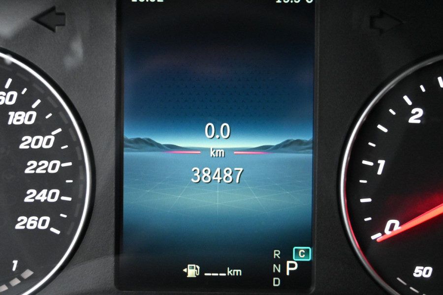 Mercedes-Benz Vito 116 CDI L2 Pro 2500 KG trekhaak, Navigatie met camera