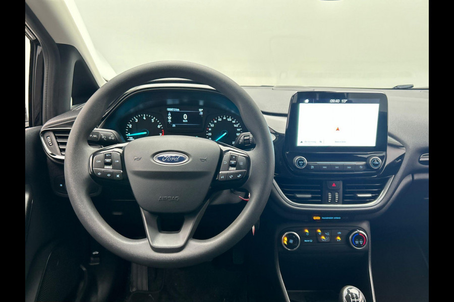 Ford Fiesta 1.1 * Origineel Nederlands * Carplay Lane Assist Navigatie