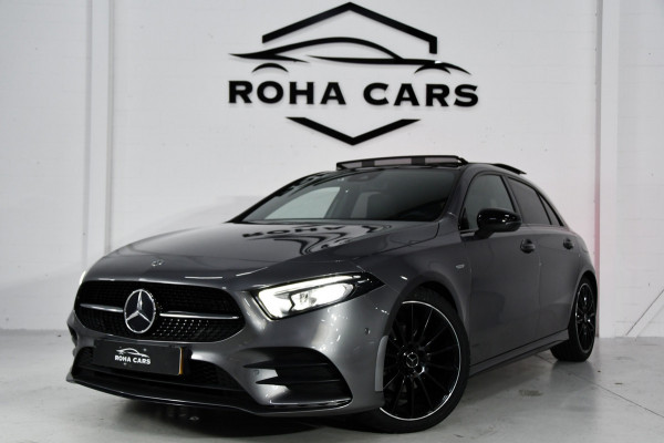 Mercedes-Benz A-Klasse 200 AMG Line Pano Sfeer Cam