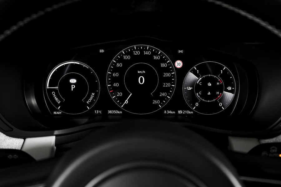 Mazda CX-60 2.5 e-SkyActiv PHEV Takumi | Dig.Cockpit | Adapt.Cruise | Winterpakket | PDC | Camera | NAV + App.Connect | ECC | Trekhaak | LM 21" |