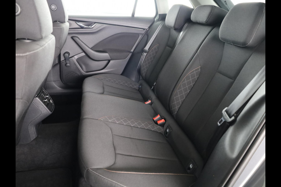 Škoda SCALA 1.0 TSI Ambition 110pk | Navigatie via App | lichtmetalen velgen | Parkeercamera | Cruise controle