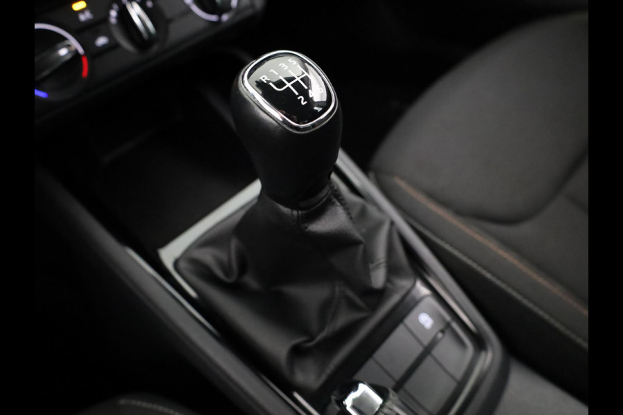 Škoda SCALA 1.0 TSI Ambition 110pk | Navigatie via App | lichtmetalen velgen | Parkeercamera | Cruise controle