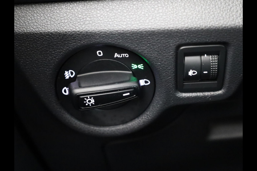 Škoda SCALA 1.0 TSI Ambition 110pk | Navigatie via App | lichtmetalen velgen | Parkeercamera | Cruise controle