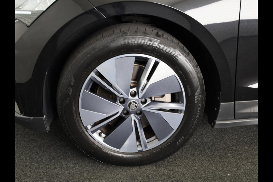 Škoda ENYAQ iV 80 204pk | Verwarmd sturuwiel | Wegklapare trekhaak | Warmtepomp | Parkeercamera