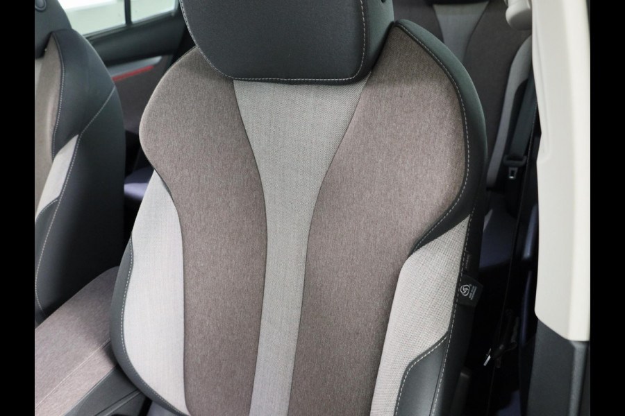 Škoda ENYAQ iV 80 204pk | Verwarmd sturuwiel | Wegklapare trekhaak | Warmtepomp | Parkeercamera