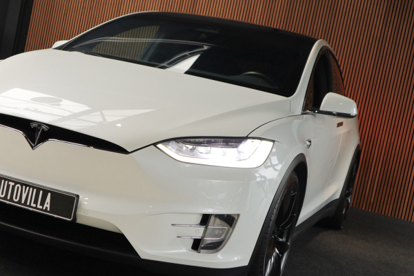 Tesla Model X Dual Motor AWD 7p. 100 kWh Autopilot Leer Navi ACC 360º Stoelverwarming voor & achter Memory Alcantara hemel Climate voor en achter PDC Softclose Afneembare trekhaak 22 inch LM velgen BTW auto