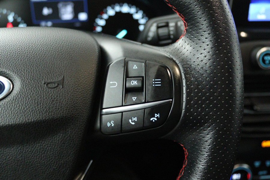 Ford FOCUS Wagon 1.0 EcoBoost ST Line Business (STOEL/STUUR VERWARMING, CRUISE CONTROL, LANE-ASSIST, PARKEERSENSOREN, NAVIGATIE)