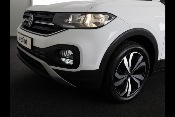 Volkswagen T-Cross 1.0 TSI Life 95 PK | Navigatie | Parkeersensoren voor en achter |