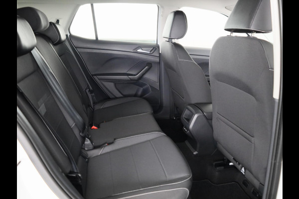 Volkswagen T-Cross 1.0 TSI Life 95 PK | Navigatie | Parkeersensoren voor en achter |