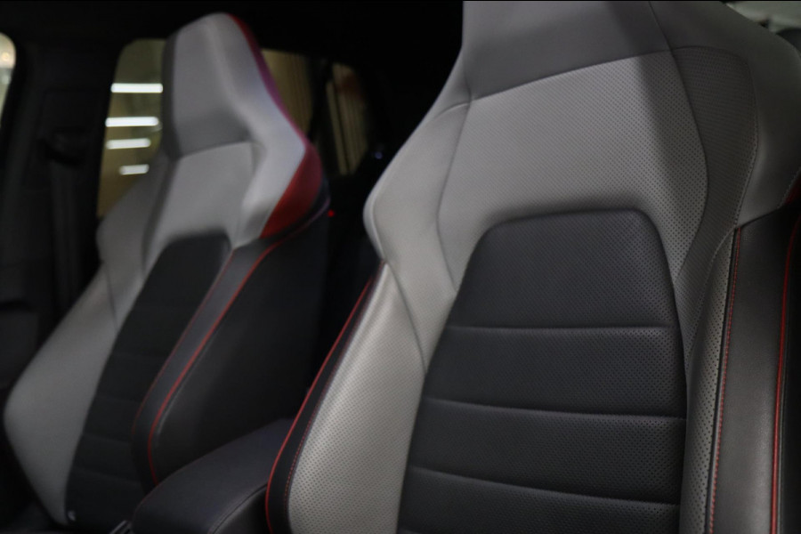 Volkswagen Golf 2.0 TSI GTI 45 JAHRE CLUBSPORT PERFORMANCE AKRA /PANO/H-K/LEER/HUD/IQ-LIGHT/VOLL