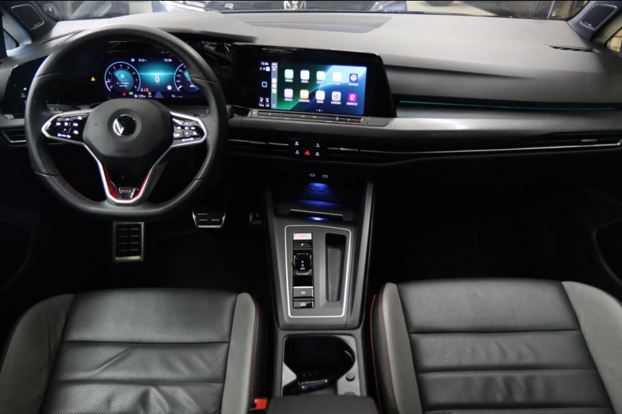 Volkswagen Golf 2.0 TSI GTI 45 JAHRE CLUBSPORT PERFORMANCE AKRA /PANO/H-K/LEER/HUD/IQ-LIGHT/VOLL