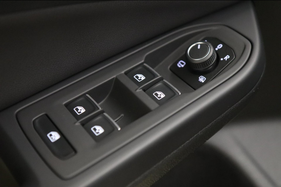 Volkswagen Golf 2.0 TSI GTI 45 JAHRE CLUBSPORT PERFORMANCE AKRA /PANO/H-K/LEER/HUD/IQ-LIGHT/VOLL