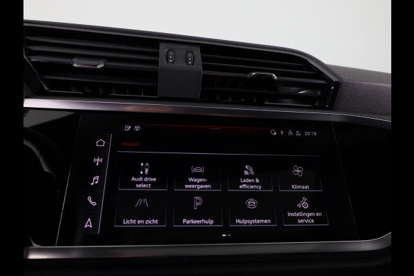 Audi Q3 Sportback 45 TFSI e S Edition 245 pk S-tronic | Navigatie | Panoramadak | Parkeersensoren | LED koplampen | Optiek pakket zwart |