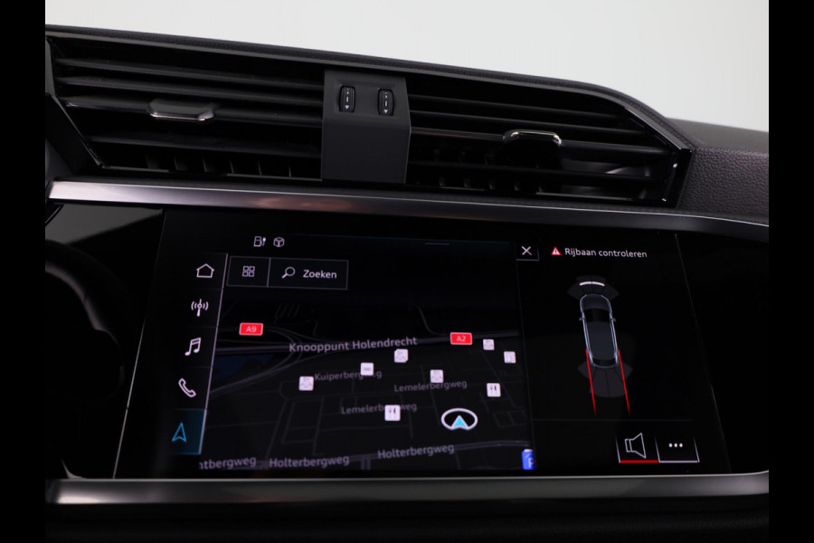 Audi Q3 Sportback 45 TFSI e S Edition 245 pk S-tronic | Navigatie | Panoramadak | Parkeersensoren | LED koplampen | Optiek pakket zwart |