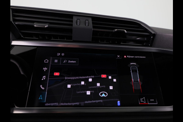 Audi Q3 Sportback 45 TFSI e S Edition 245 pk S-tronic | Navigatie | Panoramadak | Parkeersensoren | LED koplampen | Optiek pakket zwart |