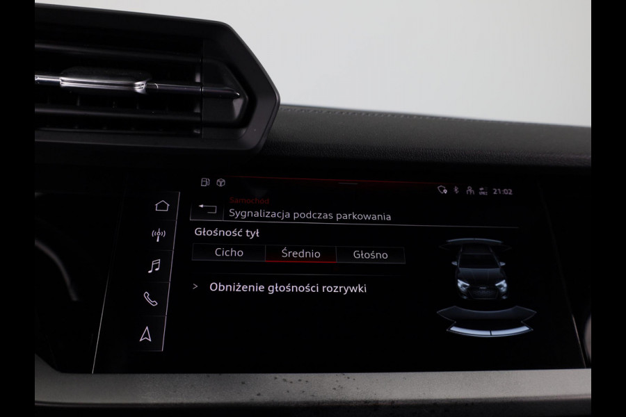 Audi A3 Sportback 30 TFSI S edition 110pk S-Tronic | Navigatie | 17 inch lichtmetalen velgen | Apple Carplay/- Android auto | Full led koplampen