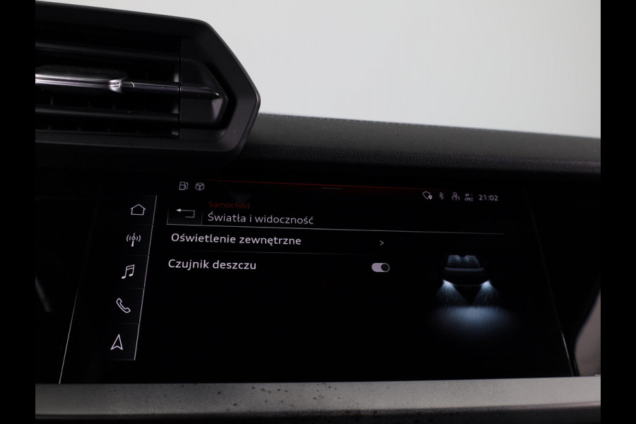 Audi A3 Sportback 30 TFSI S edition 110pk S-Tronic | Navigatie | 17 inch lichtmetalen velgen | Apple Carplay/- Android auto | Full led koplampen