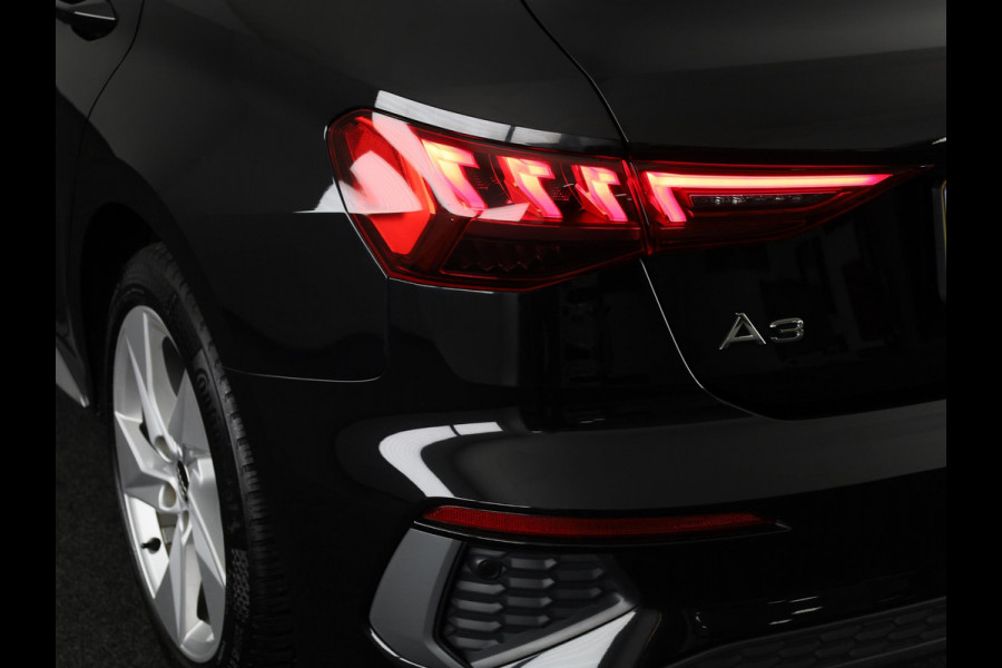 Audi A3 Sportback 30 TFSI S edition 110pk S-Tronic | Navigatie | 17 inch lichtmetalen velgen | Apple Carplay/- Android auto | Full led koplampen