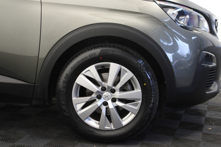 Peugeot 3008 1.2 PureTech Blue Lease Executive