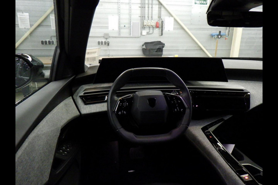 Peugeot E-5008 Allure Avantage 73 kWh