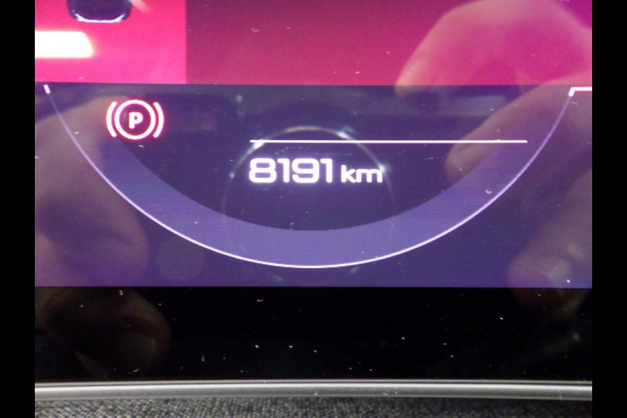 Peugeot E-5008 Allure Avantage 73 kWh