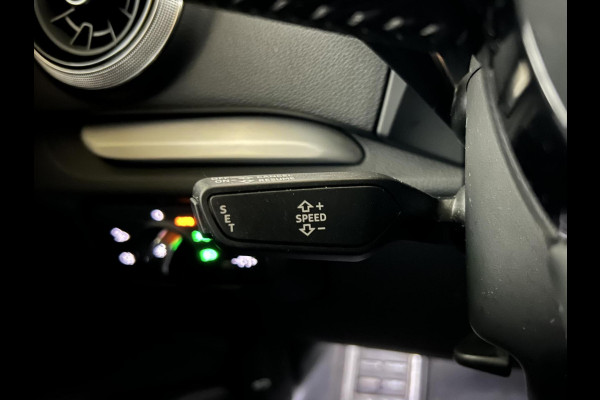 Audi A3 Limousine 35 TFSI S-Line Black Optic Virtual Carplay NAP