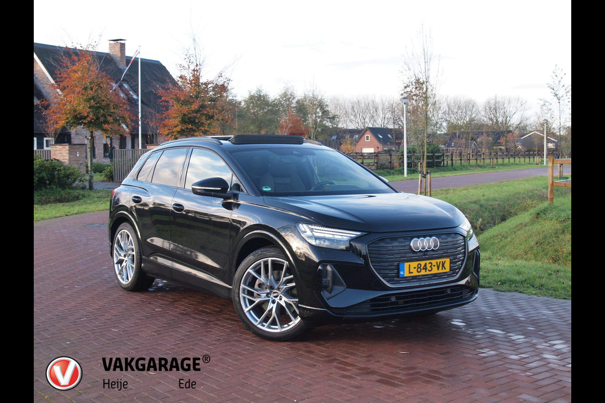 Audi Q4 e-tron 40 Launch edition S Competition 77 kWh | 2X S-Line | Panoramadak | Camera | Sonos | Sfeerverlichting |
