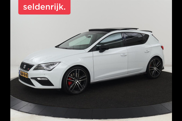 Seat Leon 2.0 TSI Cupra 300 | Panoramadak | Stoelverwarming | Carplay | Camera | Leder/Alcanatara | Full LED | Sfeerverlichting | 19'' | Navigatie | Climate control | Parkeerhulp | Cruise control