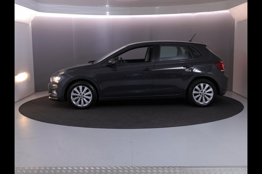 Volkswagen Polo 1.0 TSI Highline 95 pk Automaat (DSG) | Navigatie via App | Parkeersensoren | Achteruitrijcamera | Adaptieve cruise control | Voll. digitaal instrumentenpaneel |