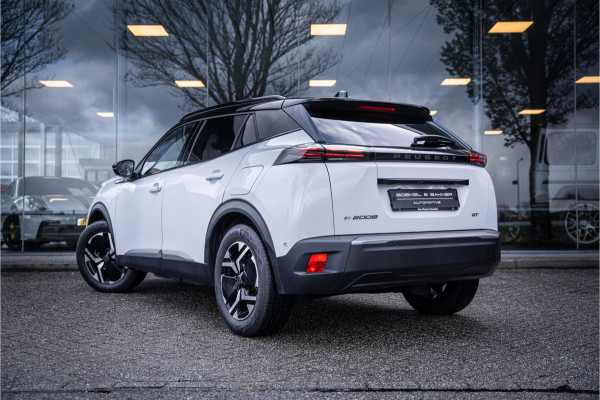 Peugeot e-2008 EV GT 54 kWh ** Camera ** Navigatie ** Rijbereik tot 568km (WLTP)