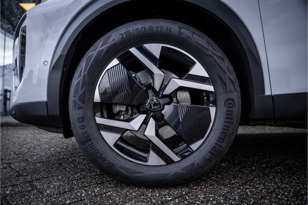 Peugeot e-2008 EV GT 54 kWh ** Camera ** Navigatie ** Rijbereik tot 568km (WLTP)