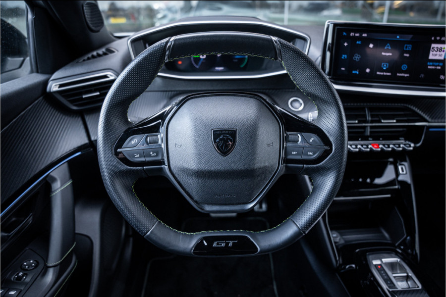 Peugeot e-2008 EV GT 54 kWh ** Camera ** Navigatie ** Rijbereik tot 568km (WLTP)