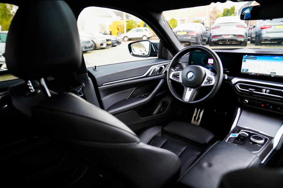 BMW i4 EDrive35 High Executive 70 kWh | Pano | M Sport | Stuurwiel Verwarmd