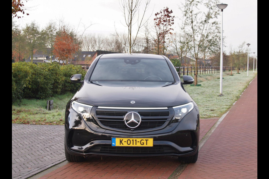 Mercedes-Benz EQC 400 4MATIC Business Solution AMG 80 kWh | AMG Night Edition | Camera | Cruise Control | Sfeerverlichting | NL-Auto |