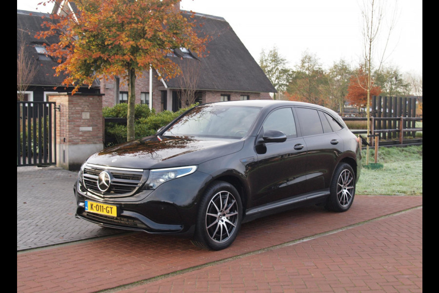 Mercedes-Benz EQC 400 4MATIC Business Solution AMG 80 kWh | AMG Night Edition | Camera | Cruise Control | Sfeerverlichting | NL-Auto |