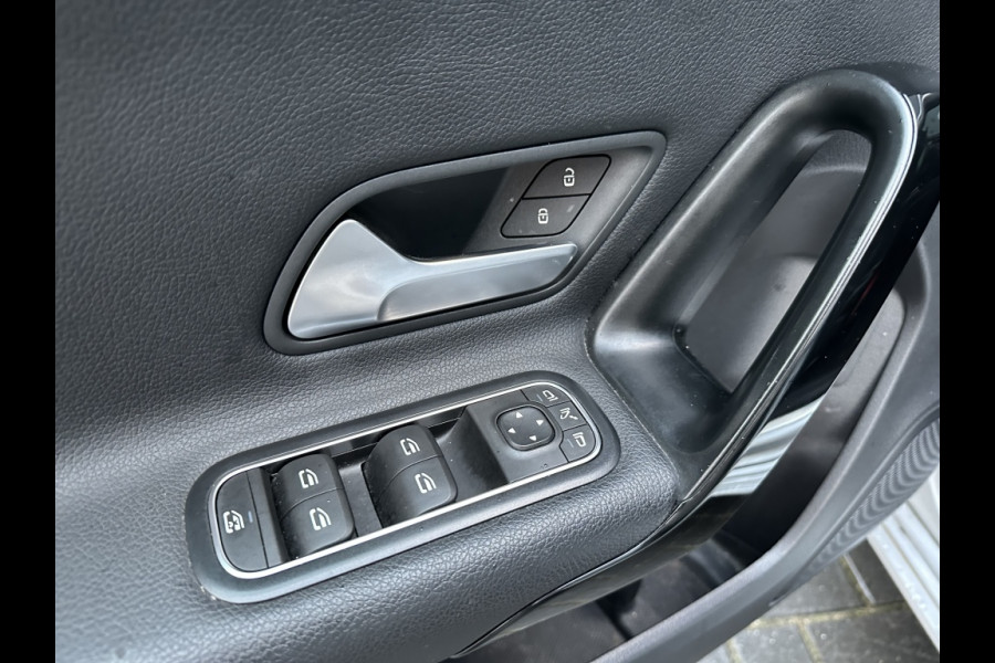 Mercedes-Benz A-Klasse 180 d Advantage WIDESCREEN NAVI CR CONTROL CLIMATE CONTROL