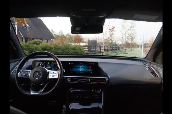 Mercedes-Benz EQC 400 4MATIC Business Solution AMG 80 kWh | AMG Night Edition | Camera | Cruise Control | Sfeerverlichting | NL-Auto |