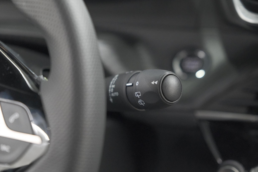 Peugeot 2008 Hybrid 145 e-DCS6 GT | 360 Camera | Adaptieve Cruise Control | Navigatie | Dodehoekdetectie