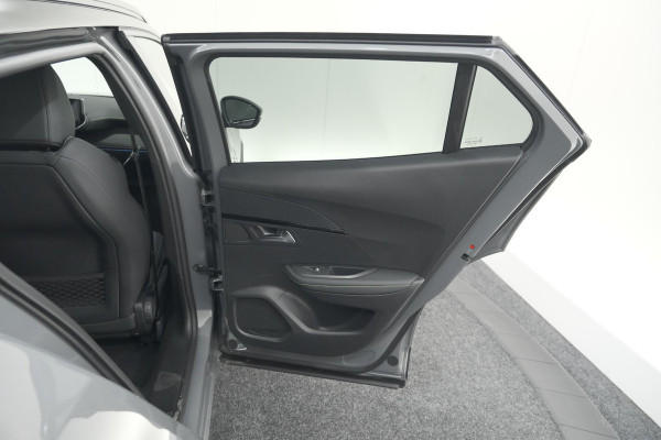 Peugeot 2008 Hybrid 145 e-DCS6 GT | 360 Camera | Adaptieve Cruise Control | Navigatie | Dodehoekdetectie